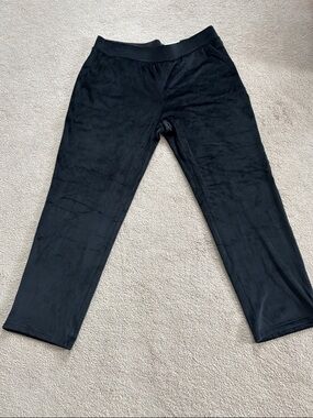 croft & barrow Black Straight-Leg Women's Velour Pants with Elastic Waist